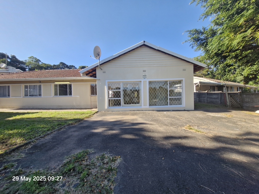 4 Bedroom Property for Sale in Mount Vernon KwaZulu-Natal