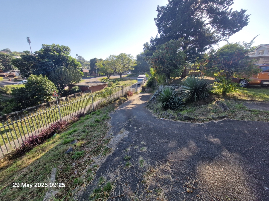 4 Bedroom Property for Sale in Mount Vernon KwaZulu-Natal