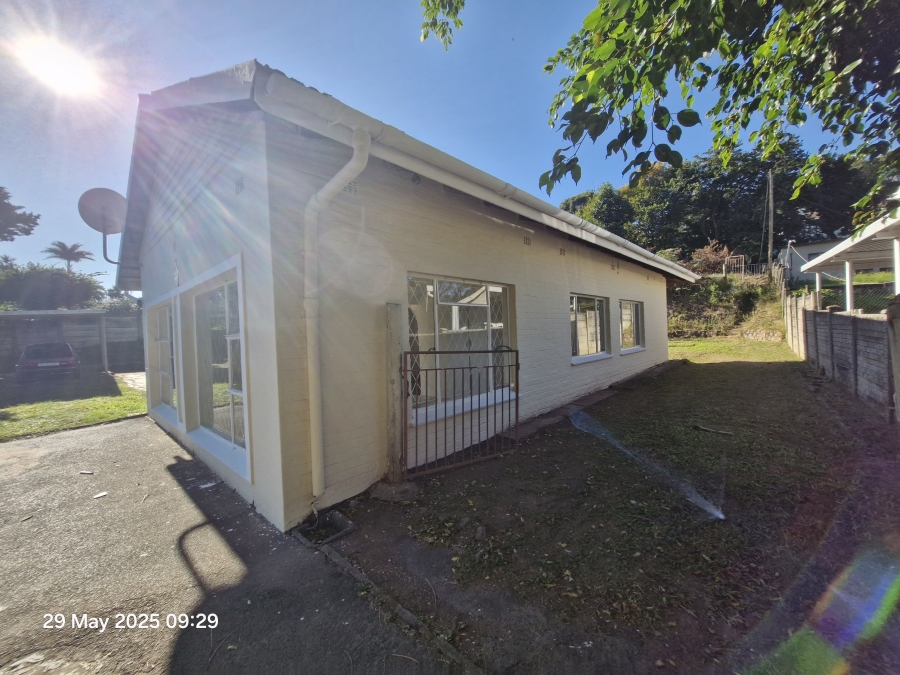 4 Bedroom Property for Sale in Mount Vernon KwaZulu-Natal
