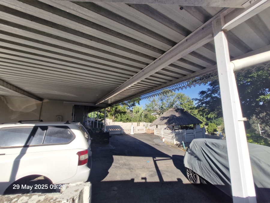 4 Bedroom Property for Sale in Mount Vernon KwaZulu-Natal