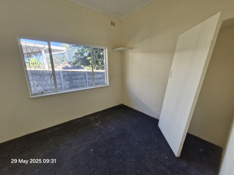 4 Bedroom Property for Sale in Mount Vernon KwaZulu-Natal