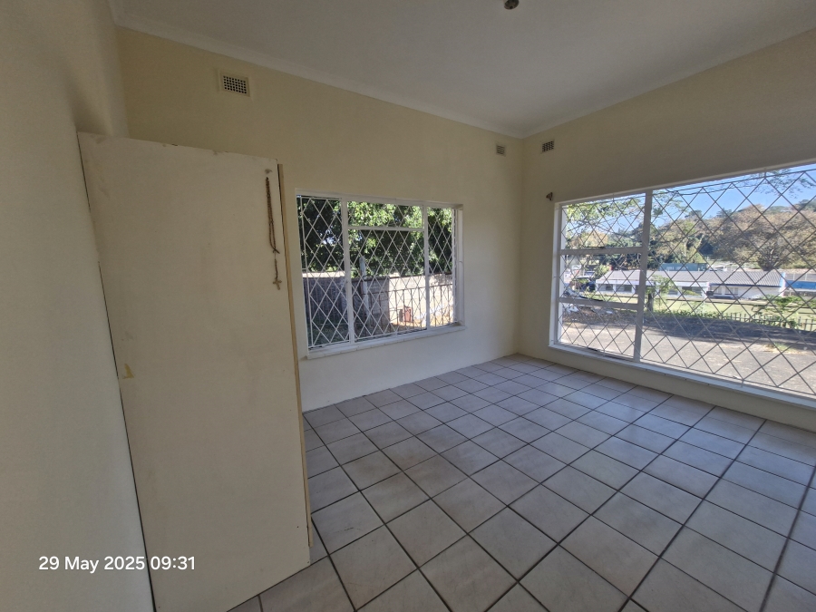 4 Bedroom Property for Sale in Mount Vernon KwaZulu-Natal