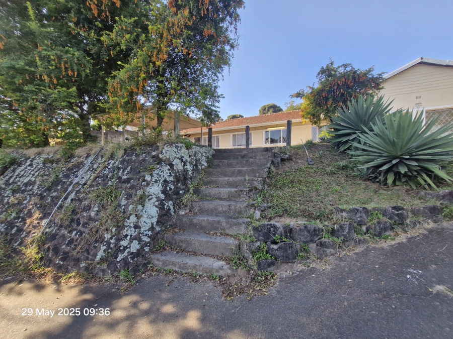 4 Bedroom Property for Sale in Mount Vernon KwaZulu-Natal