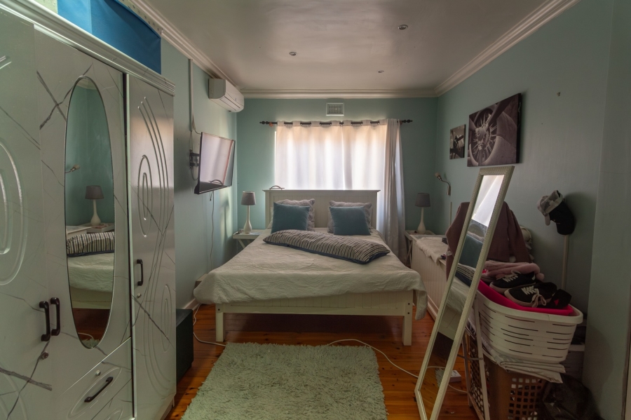 3 Bedroom Property for Sale in Ocean View KwaZulu-Natal