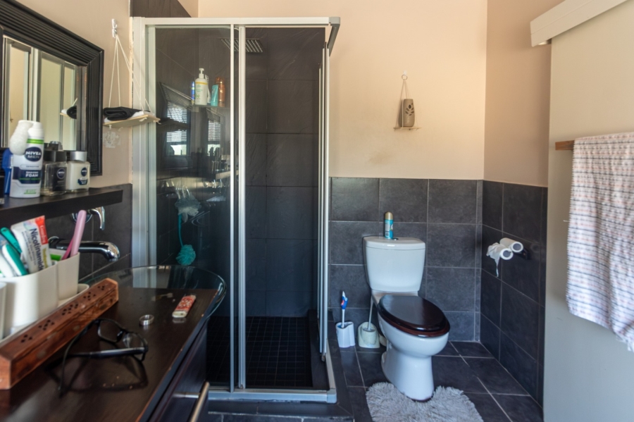3 Bedroom Property for Sale in Ocean View KwaZulu-Natal