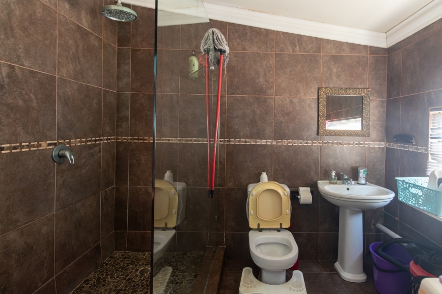 3 Bedroom Property for Sale in Ocean View KwaZulu-Natal