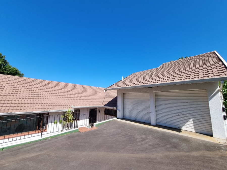 4 Bedroom Property for Sale in Hillcrest Central KwaZulu-Natal