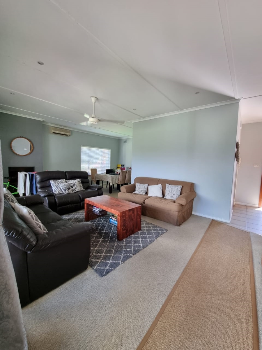 4 Bedroom Property for Sale in Hillcrest Central KwaZulu-Natal