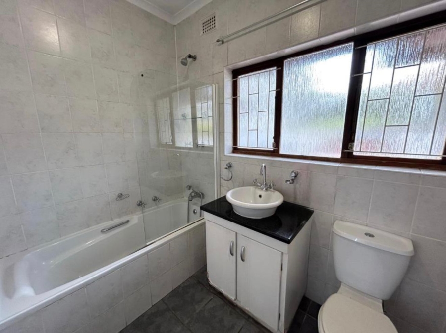 4 Bedroom Property for Sale in Hillcrest Central KwaZulu-Natal