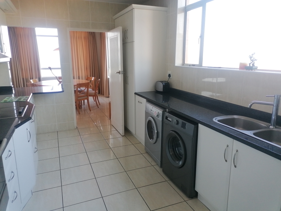 To Let 3 Bedroom Property for Rent in Umhlanga KwaZulu-Natal