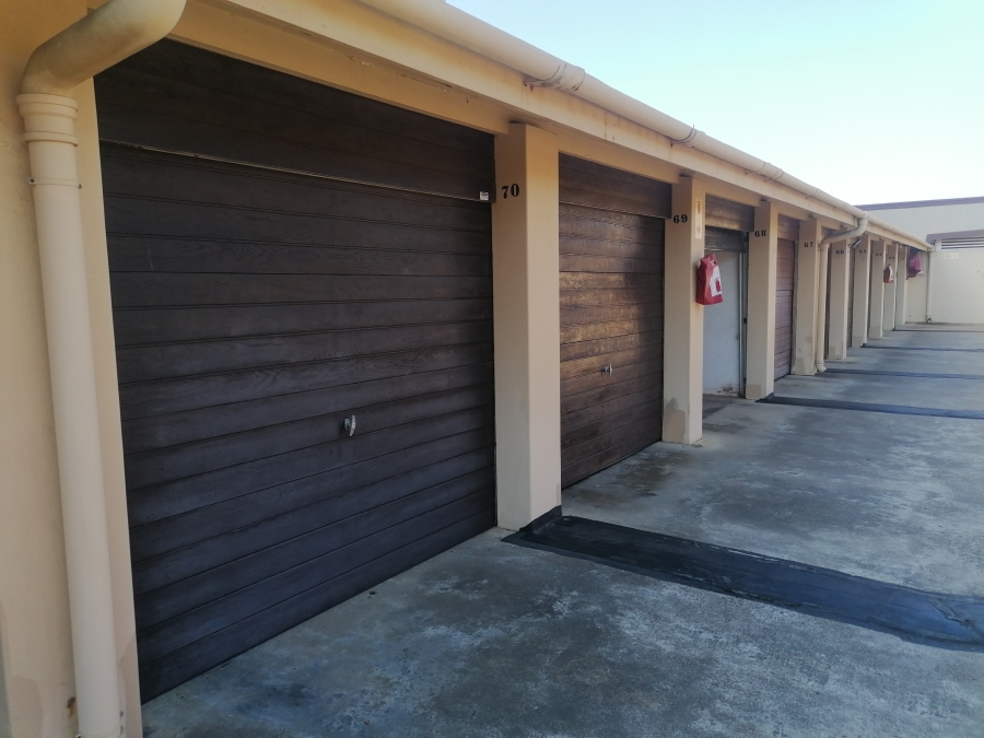 To Let 3 Bedroom Property for Rent in Umhlanga KwaZulu-Natal