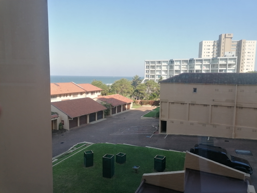 To Let 3 Bedroom Property for Rent in Umhlanga KwaZulu-Natal