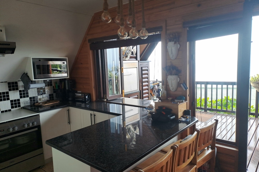 4 Bedroom Property for Sale in Palm Beach KwaZulu-Natal