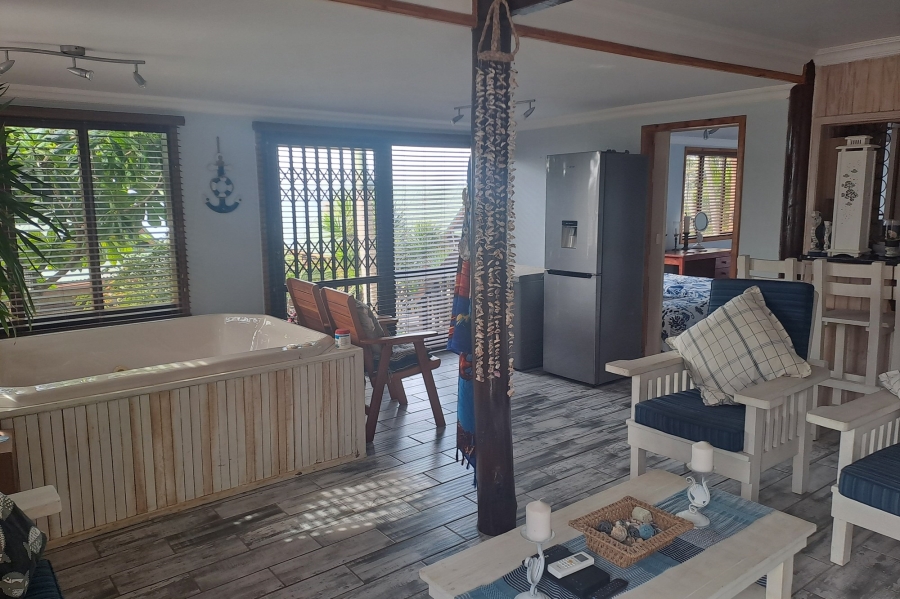 4 Bedroom Property for Sale in Palm Beach KwaZulu-Natal