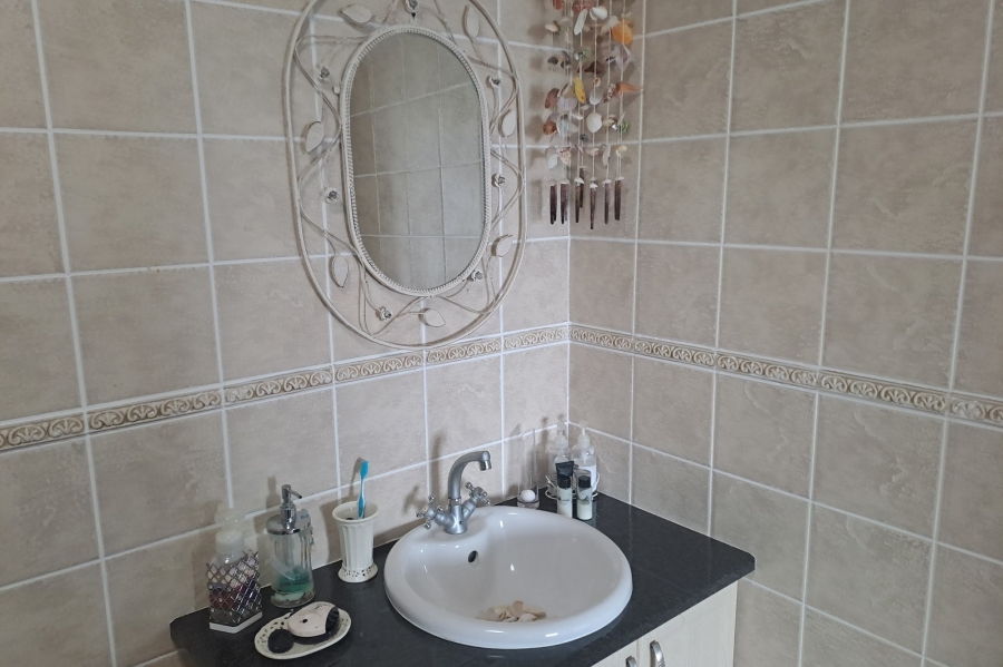 4 Bedroom Property for Sale in Palm Beach KwaZulu-Natal