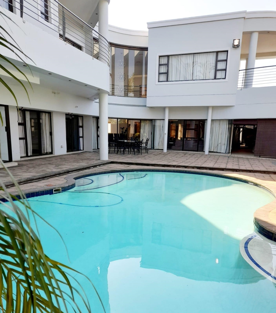 8 Bedroom Property for Sale in Umhlanga KwaZulu-Natal