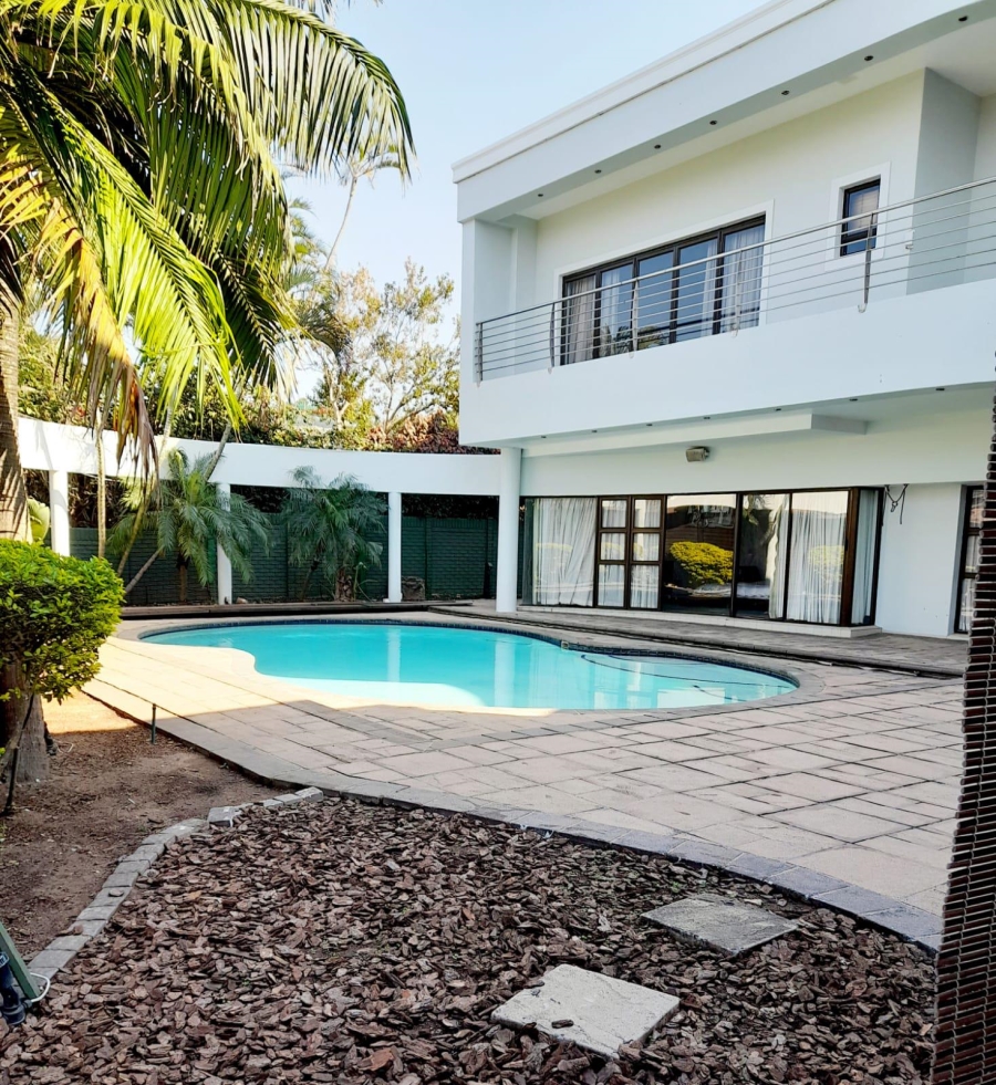 8 Bedroom Property for Sale in Umhlanga KwaZulu-Natal