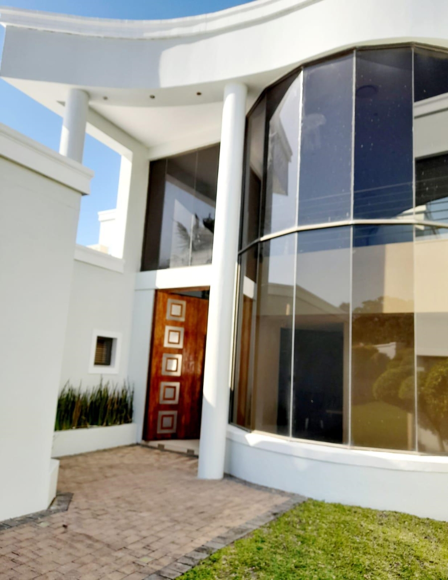 8 Bedroom Property for Sale in Umhlanga KwaZulu-Natal