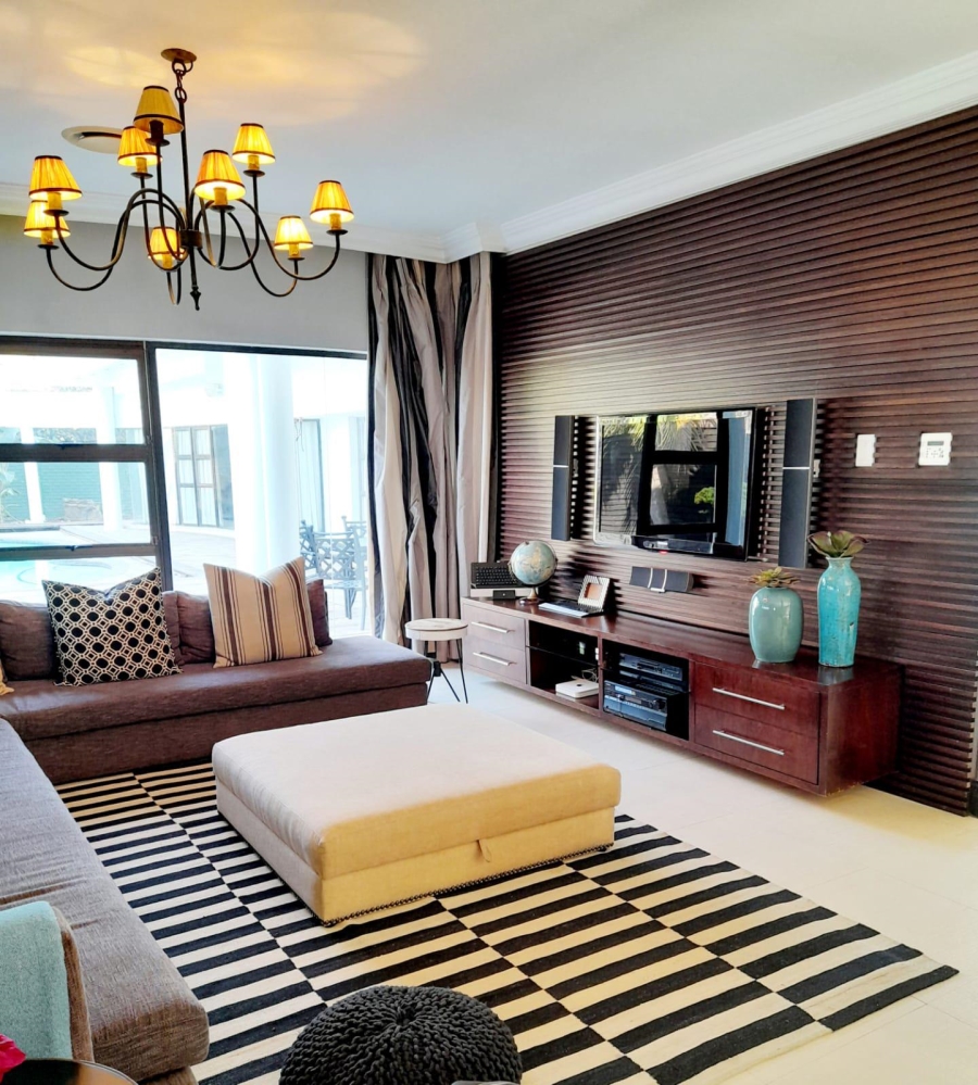 8 Bedroom Property for Sale in Umhlanga KwaZulu-Natal