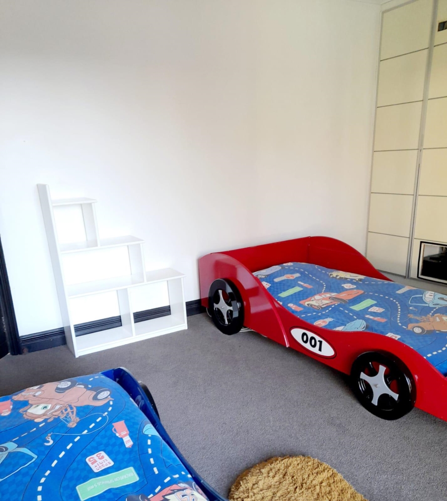 8 Bedroom Property for Sale in Umhlanga KwaZulu-Natal