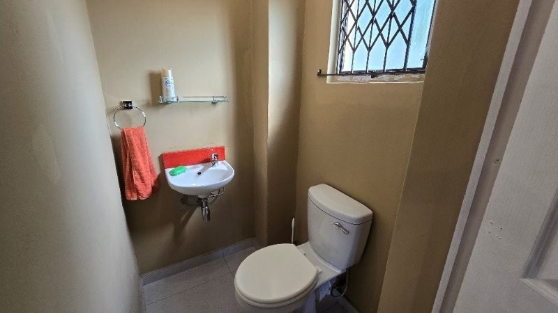 5 Bedroom Property for Sale in Moseley Park KwaZulu-Natal