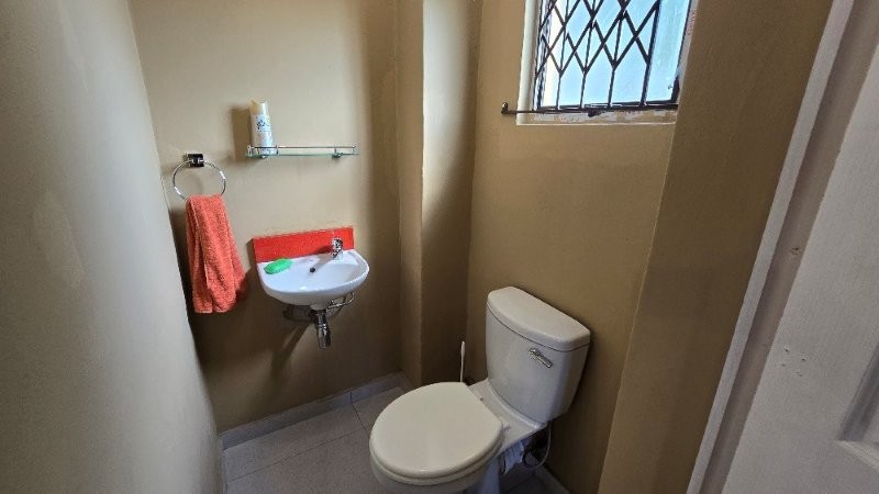 5 Bedroom Property for Sale in Moseley Park KwaZulu-Natal