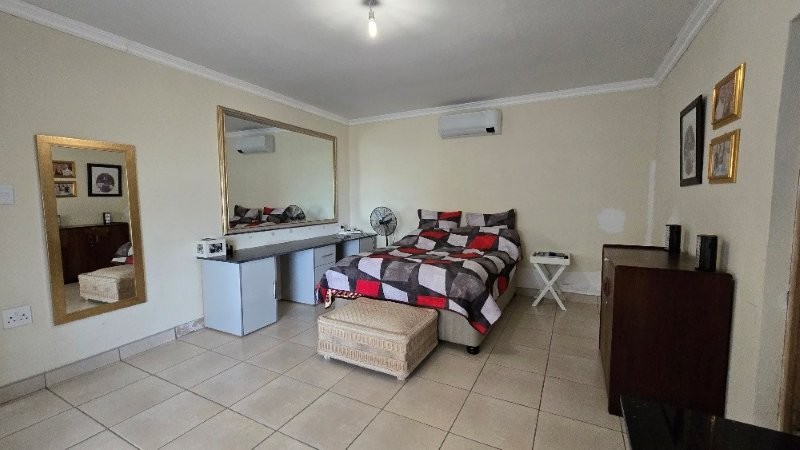 5 Bedroom Property for Sale in Moseley Park KwaZulu-Natal