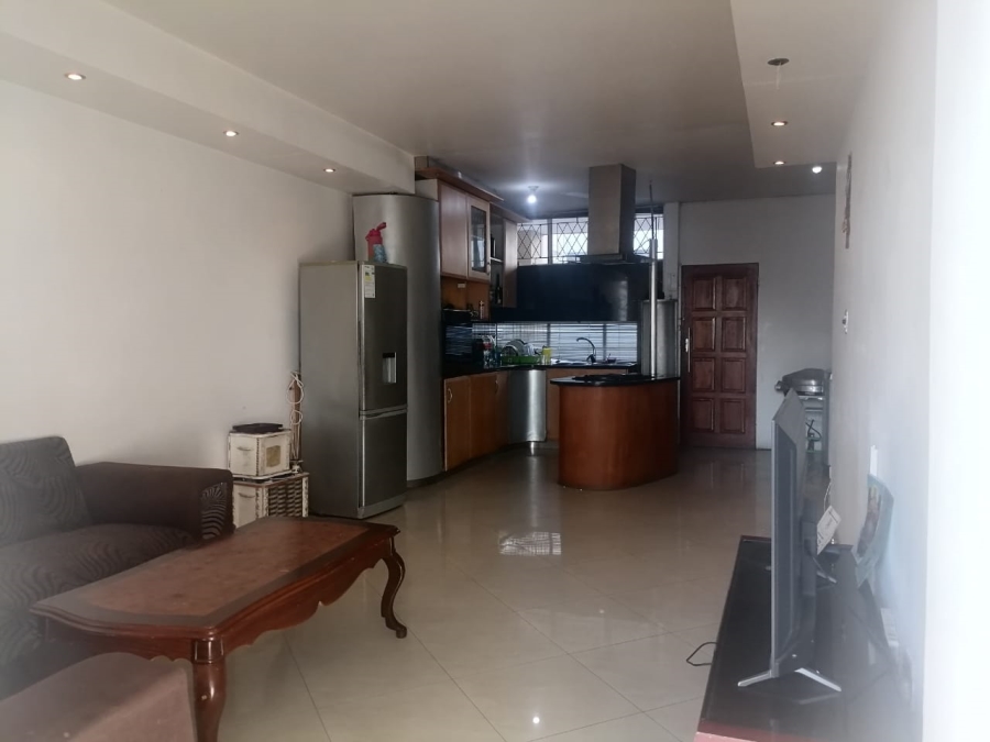 2 Bedroom Property for Sale in South Beach KwaZulu-Natal