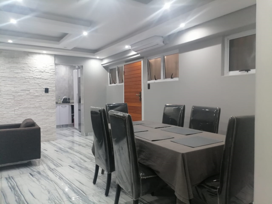 To Let 2 Bedroom Property for Rent in South Beach KwaZulu-Natal