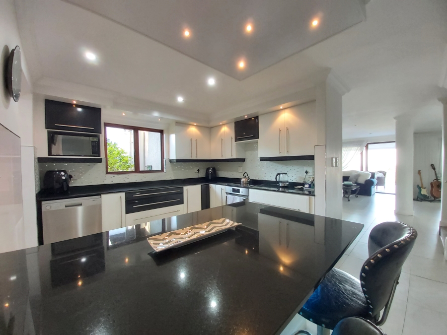 3 Bedroom Property for Sale in Umhlanga KwaZulu-Natal