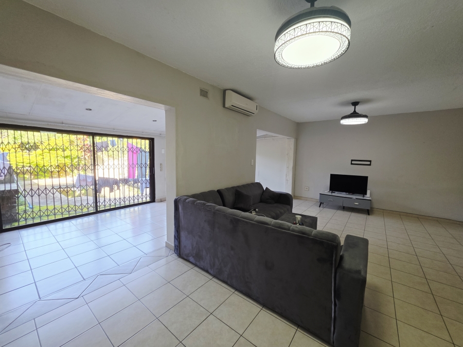 3 Bedroom Property for Sale in Meer En See KwaZulu-Natal