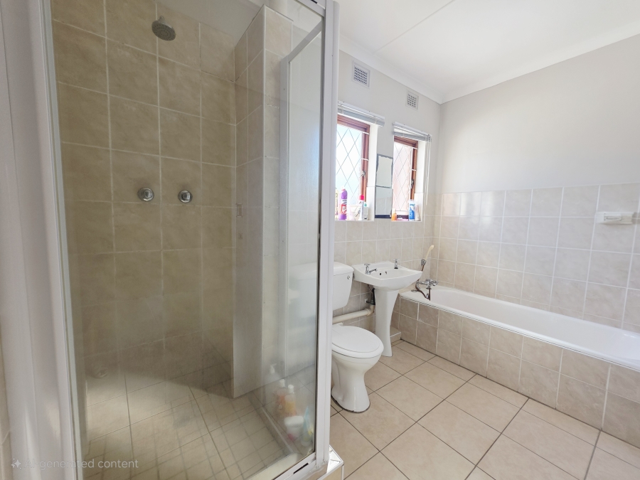3 Bedroom Property for Sale in Meer En See KwaZulu-Natal