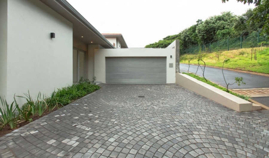 To Let 3 Bedroom Property for Rent in Lazuli Estate KwaZulu-Natal
