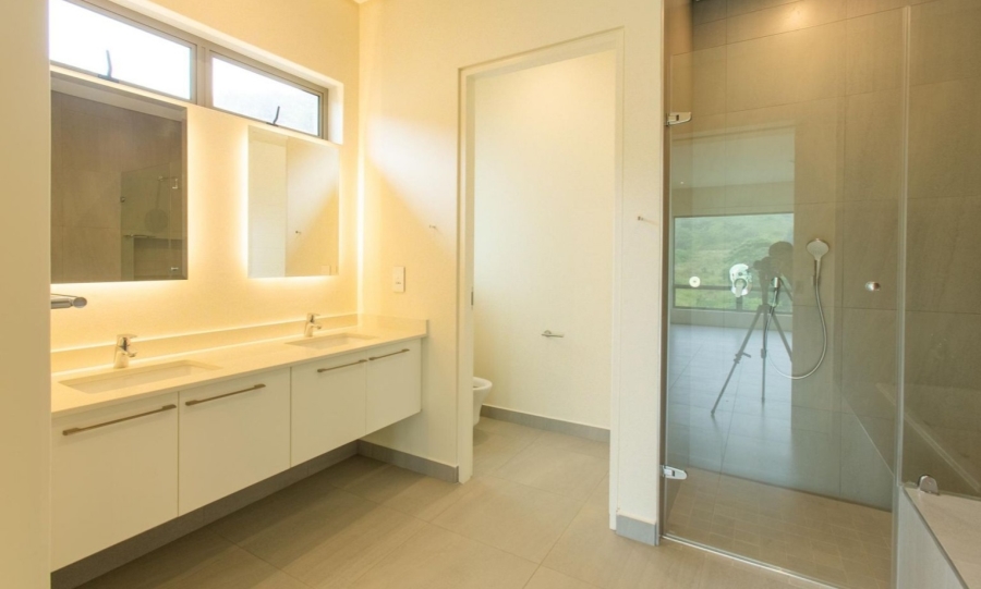 To Let 3 Bedroom Property for Rent in Lazuli Estate KwaZulu-Natal