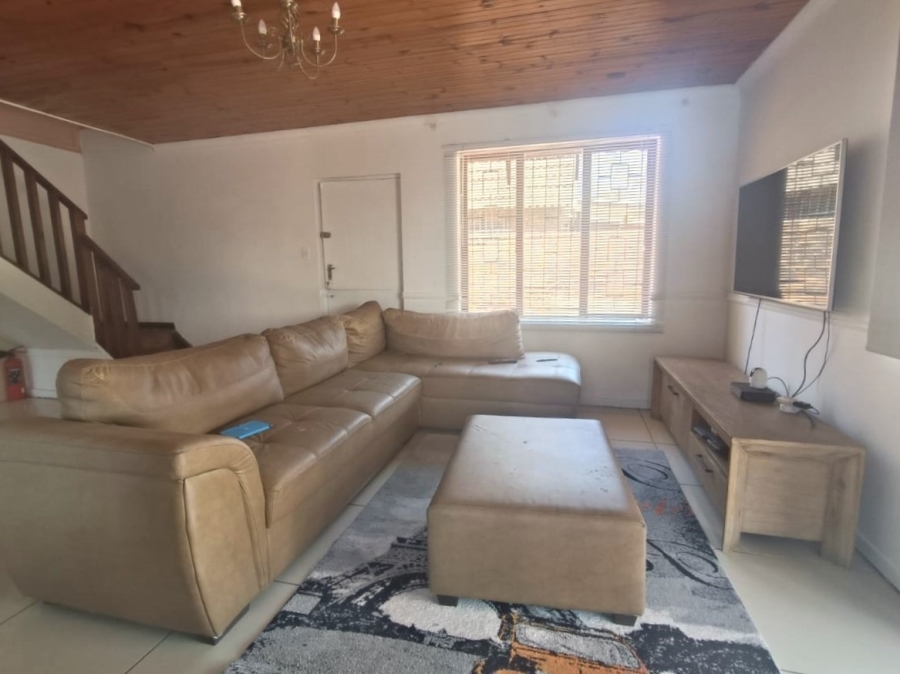 2 Bedroom Property for Sale in Birdswood KwaZulu-Natal