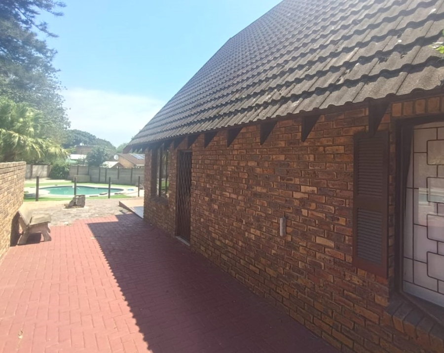 2 Bedroom Property for Sale in Birdswood KwaZulu-Natal