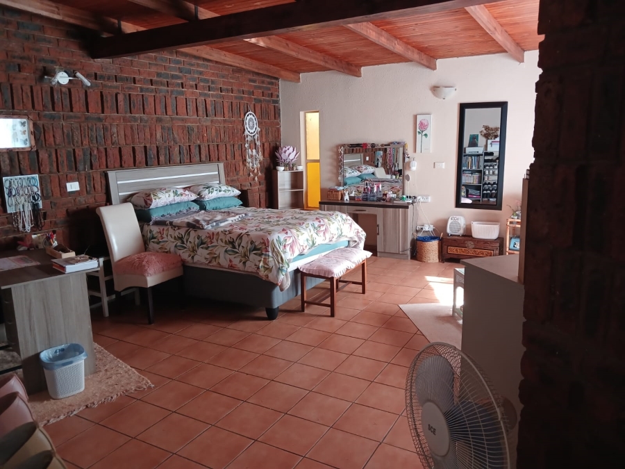 4 Bedroom Property for Sale in Huttenheights KwaZulu-Natal