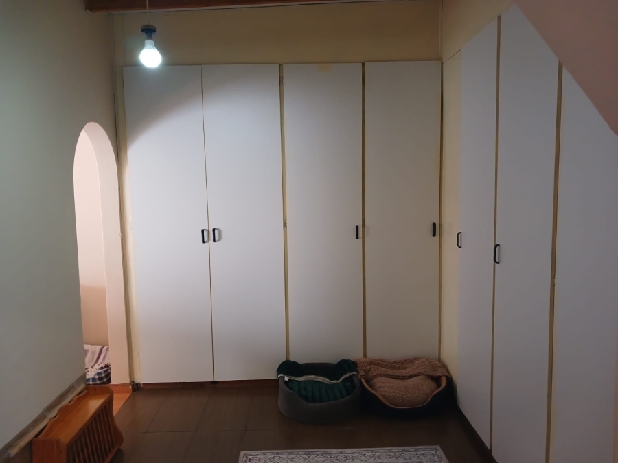 4 Bedroom Property for Sale in Huttenheights KwaZulu-Natal
