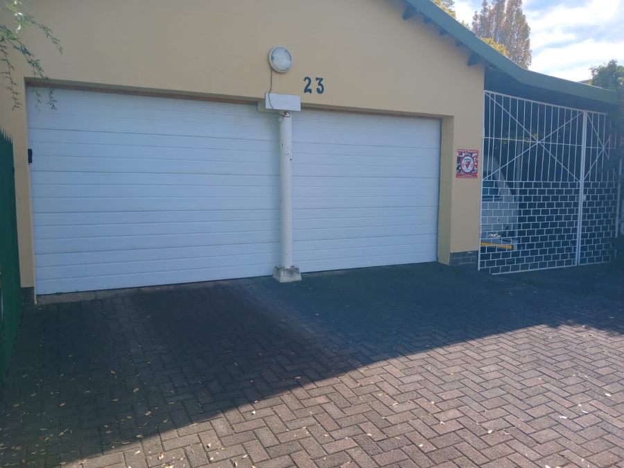 3 Bedroom Property for Sale in Huttenheights KwaZulu-Natal