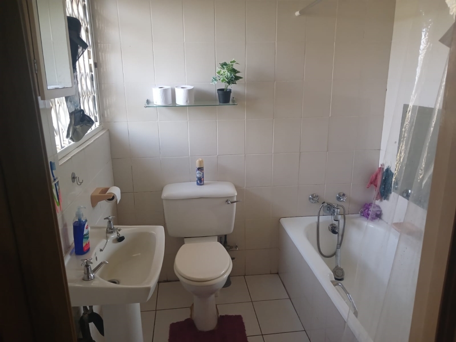 3 Bedroom Property for Sale in Huttenheights KwaZulu-Natal