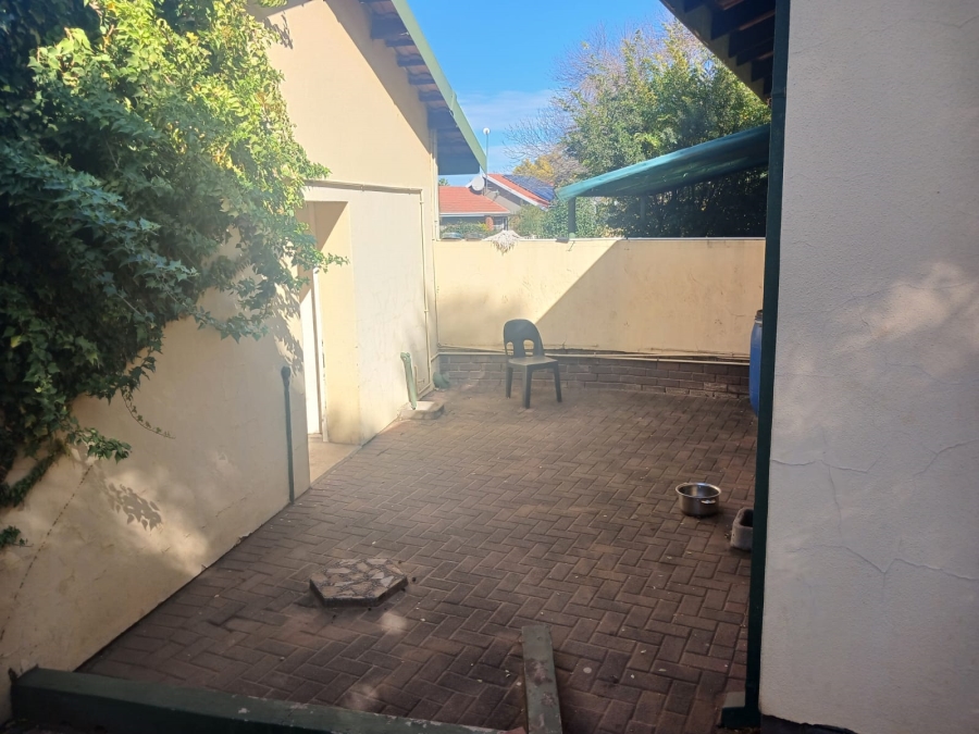 3 Bedroom Property for Sale in Huttenheights KwaZulu-Natal