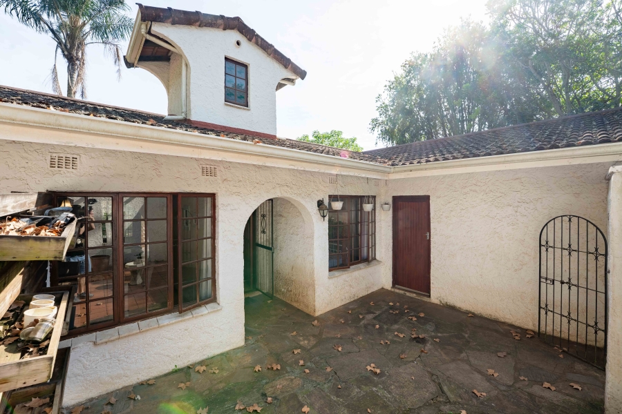 4 Bedroom Property for Sale in Kloof KwaZulu-Natal