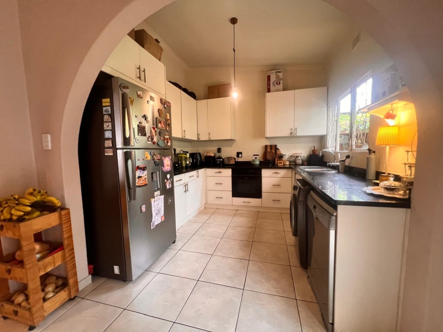 4 Bedroom Property for Sale in Windermere KwaZulu-Natal