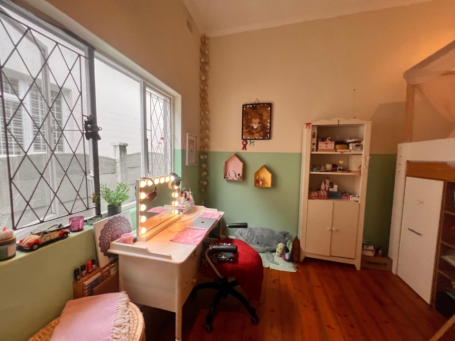 4 Bedroom Property for Sale in Windermere KwaZulu-Natal