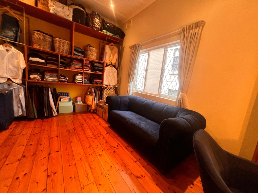 4 Bedroom Property for Sale in Windermere KwaZulu-Natal