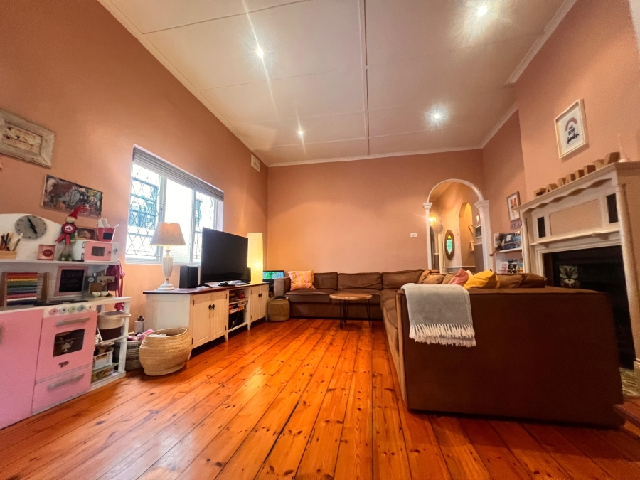 4 Bedroom Property for Sale in Windermere KwaZulu-Natal