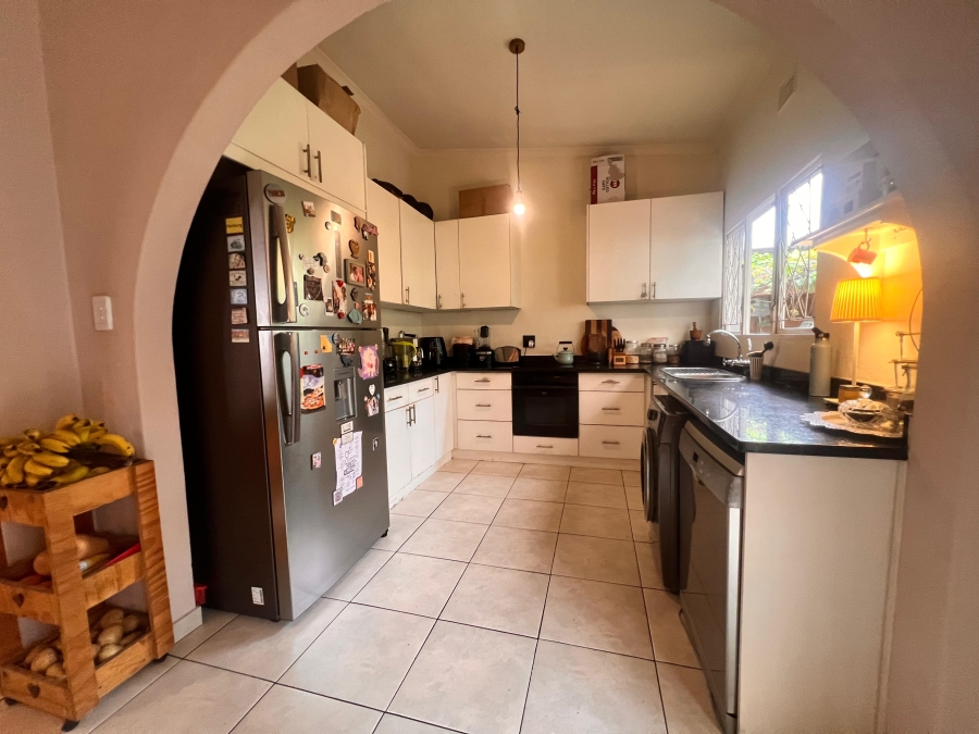 4 Bedroom Property for Sale in Windermere KwaZulu-Natal