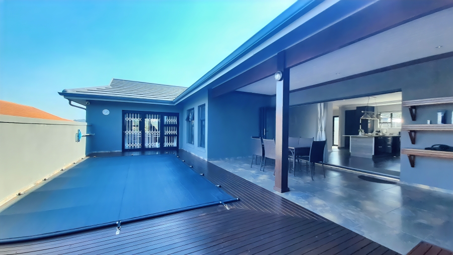 4 Bedroom Property for Sale in Sheffield Beach KwaZulu-Natal