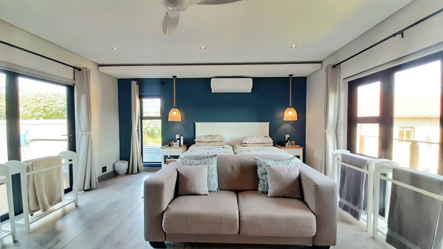 4 Bedroom Property for Sale in Sheffield Beach KwaZulu-Natal