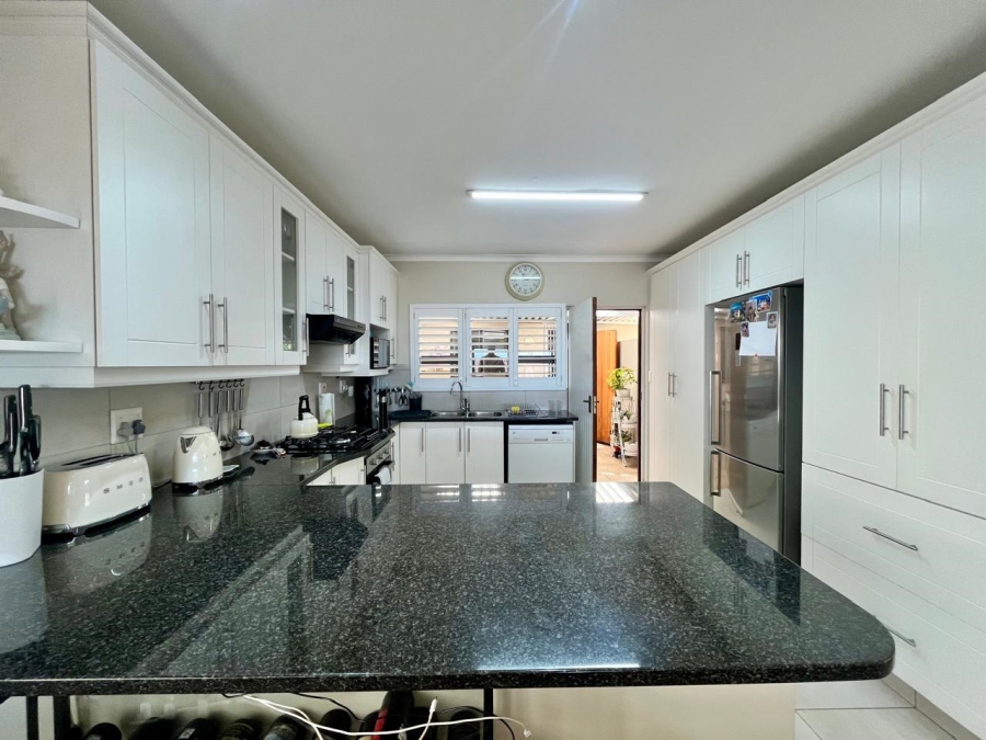 3 Bedroom Property for Sale in Ballito Central KwaZulu-Natal